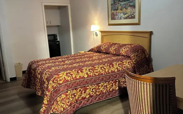 New West Motel