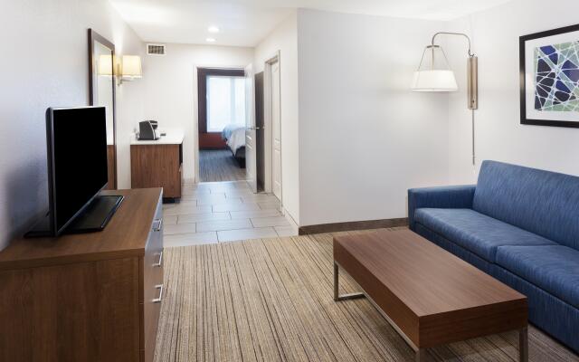 Holiday Inn Express & Suites Rome-East, an IHG Hotel