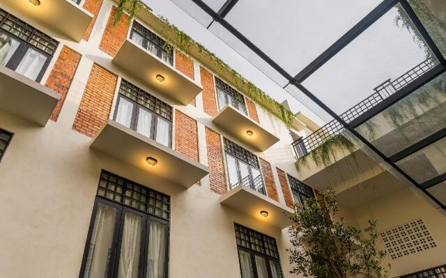 Treasures Hotel and Suites