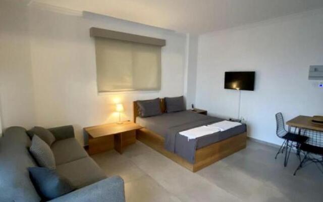 Sleek Flat With Shared Pool and Sea View in Iskele