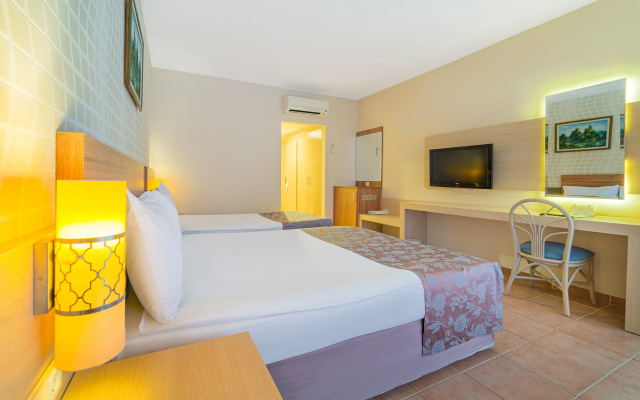Justiniano Club Park Conti