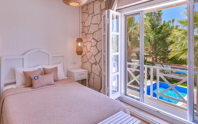 Alacati Balbadem Otel ( +13 ADULT ONLY)