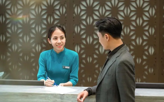 Rex Quang Binh Hotel