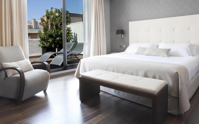 Aparthotel Mariano Cubi Barcelona