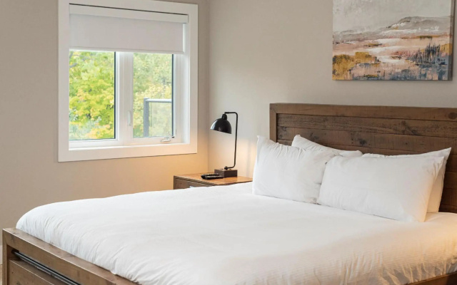 Muskoka Bay Resort