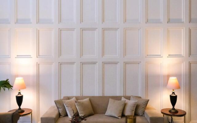 The Wallflower Hotel