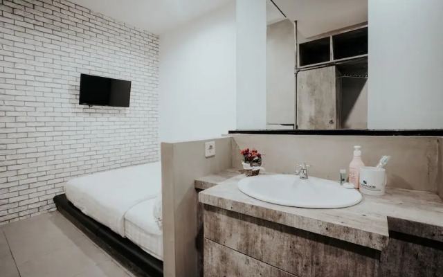 D'Paragon Pogung B