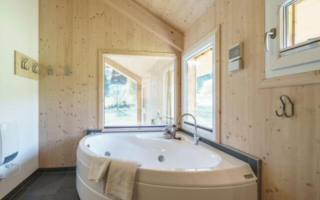 Chalet in Sankt Georgen on Ski Slopes