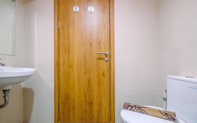 Elegant Wide View Studio Apartment at LRT City Jatibening