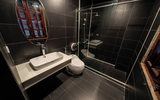 Mad Monkey Hanoi - Hostel