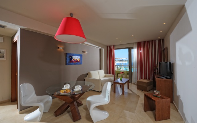 The Noverian Scenic Crete Hilltop Villa Resort & Spa