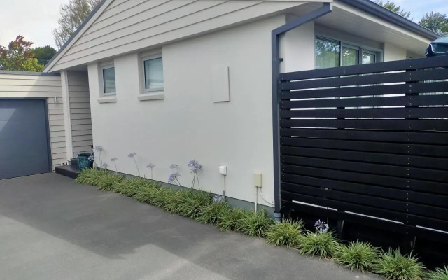 Bed & Breakfast in the Heart of Fendalton