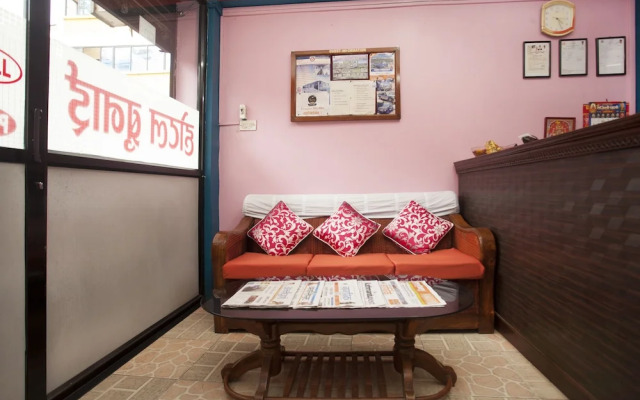 SPOT ON 465 Hotel Brunei Holiday Inn