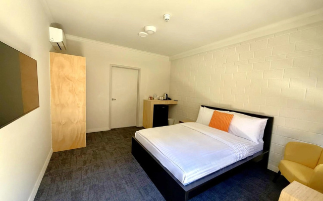 Gallery Hotel – Guest Rooms – Perth