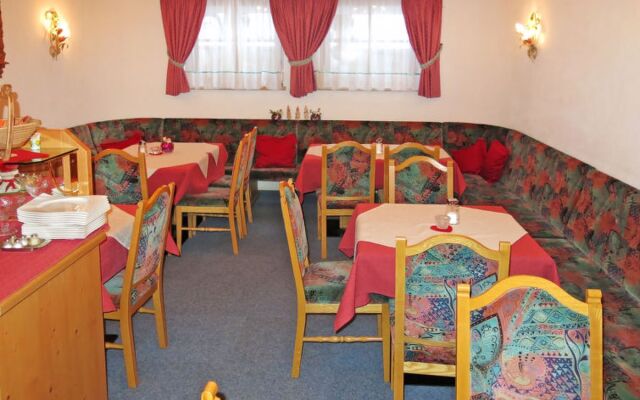 Apart Garni Royal (KPL136)