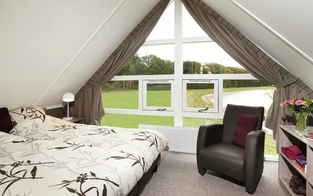 Family Retreat With Garden