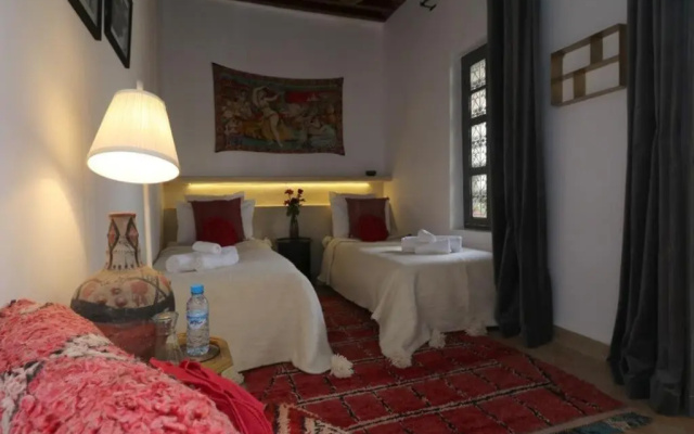 Riad103 chauffée sur le jacuzzi in rooftop & pool SPA