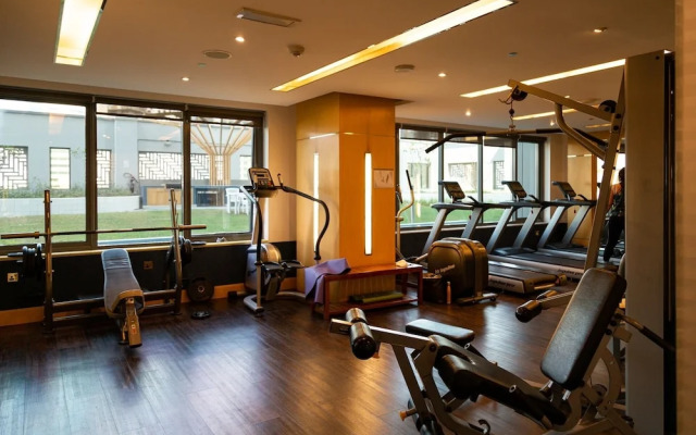 Stylish & Space-savvy 1BR Apt in Business Bay