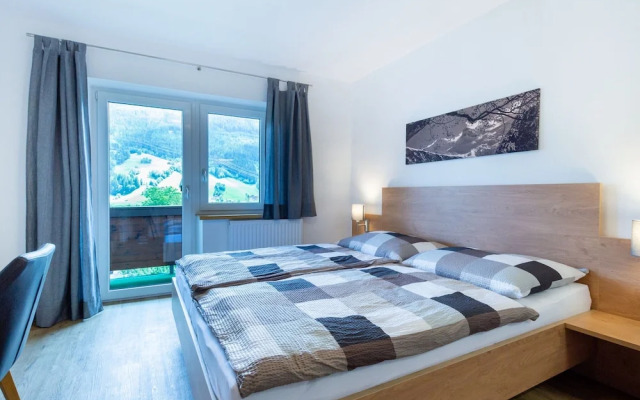 Beautiful Apartment in Salzburg With Balcony