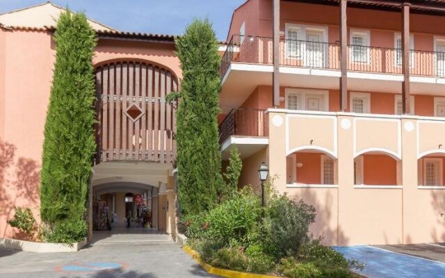 Le Hameau de Cap Esterel