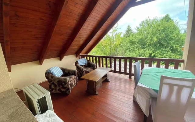 Nora Guesthouse Bed and Breakfast