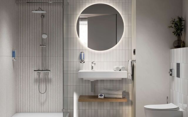 Hampton By Hilton Paris Charles De Gaulle Airport