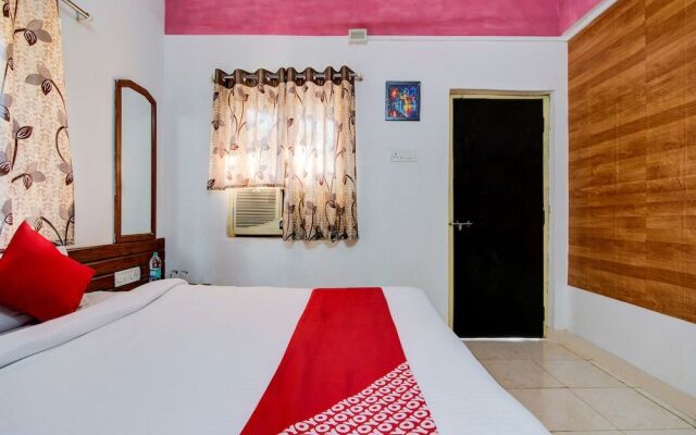 Oyo 35865 Anjum Holiday Home