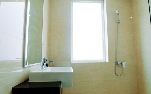 Modern Looks And Homey 2br Gallery West Apartment