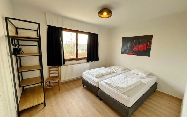 Pleasant and Luxurious House Located in Noiseux