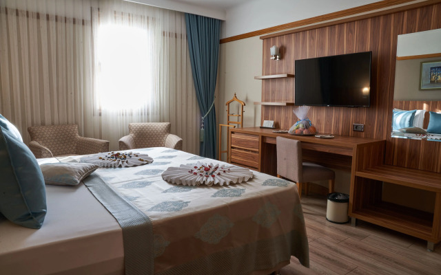 Eliz Thermal Convention Center