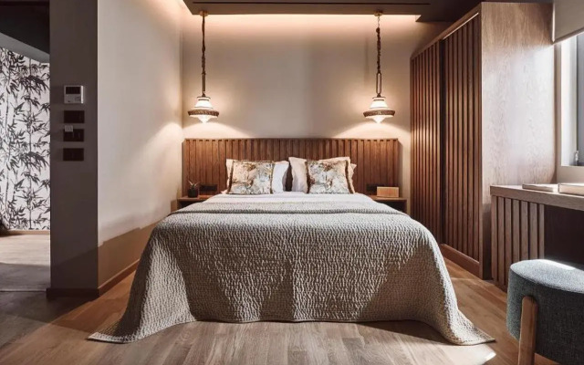 Cama Luxury Suites Glyfada