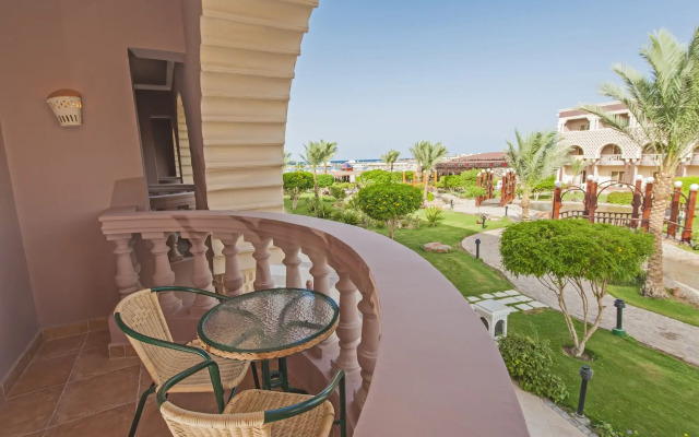 Sunrise Sentido Mamlouk Palace