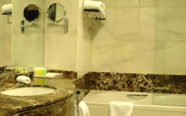 Sharjah Palace Hotel