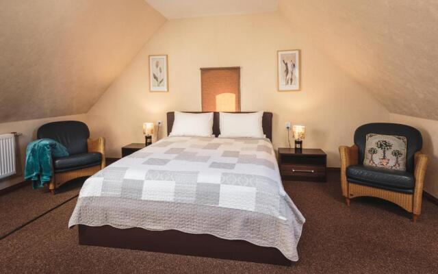 Guest house Karle