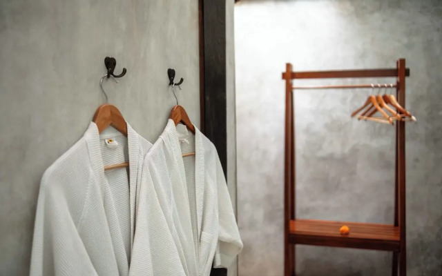 The Sender Pool Suite