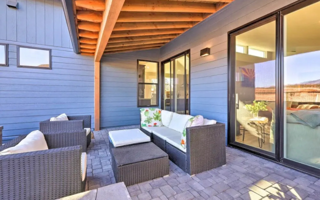 Flagstaff Home w/ Patios + Mount Humphries Views!