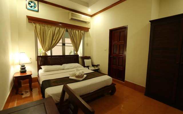 Lalco AR Hotel