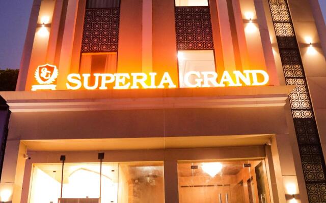 Hotel Superia Grand