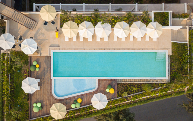 The Aviary Hotel