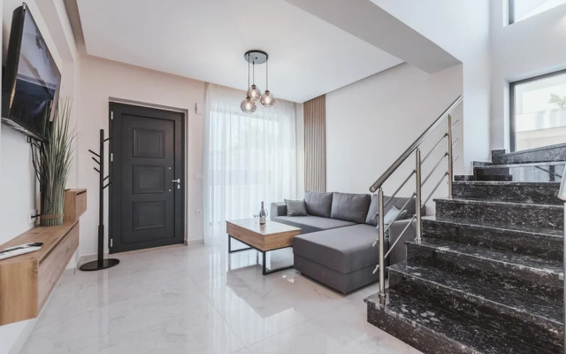 Villa Infinity Theo With 4 Bedrooms and 4 Bathrooms