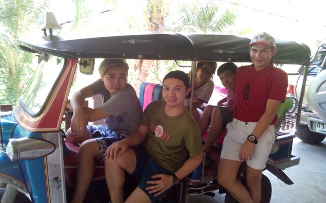 Aple Homestay