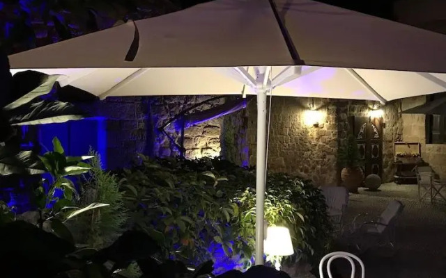 Saint Artemios Hotel and Oriental Suites