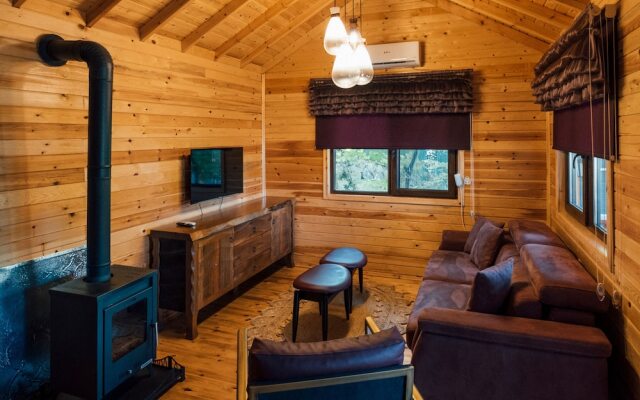 Sapanca Casamia Suit