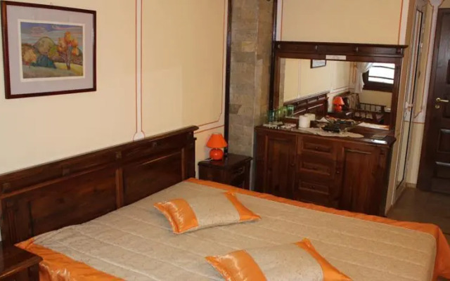 Traditsia Guest House