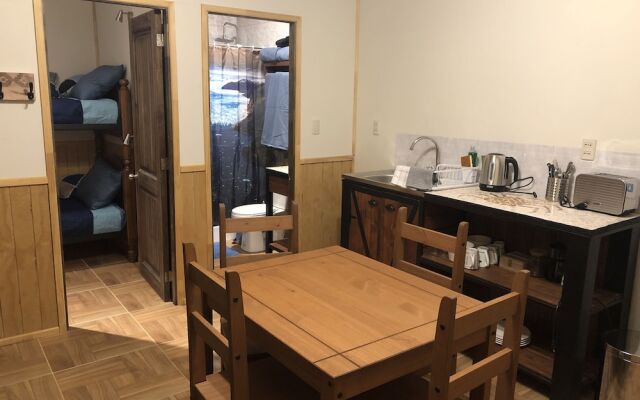 Magellanicus Rustic Suites