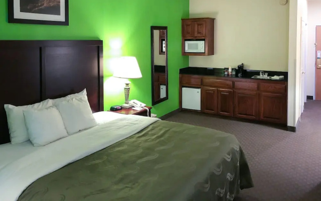 Comfort Inn & Suites