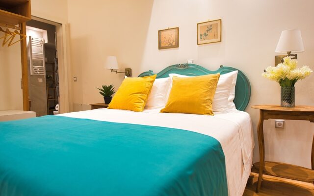 Rastoni Athens Suites nearAcropolis at Tsatsou Street