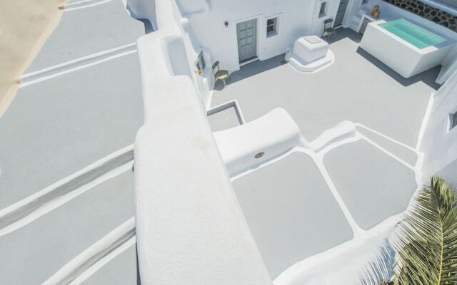 Aqua Serenity Luxury Suites - Adults Only