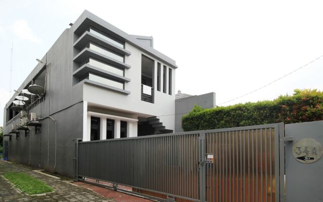 Airy Eco Mampang Prapatan Enam Belas 34B Jakarta