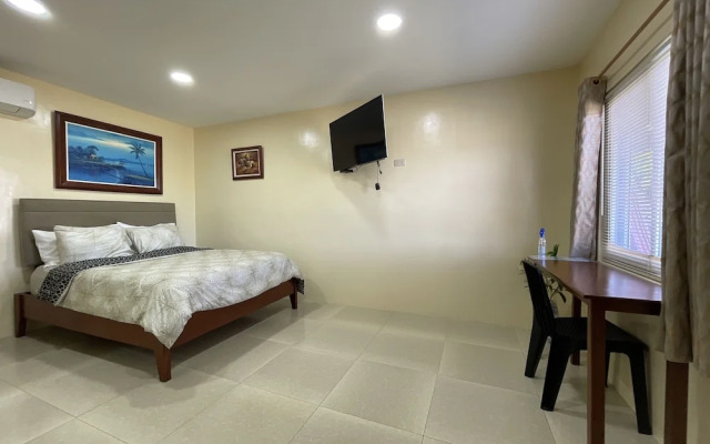 Monty's Riverside View Resort by Cocotel